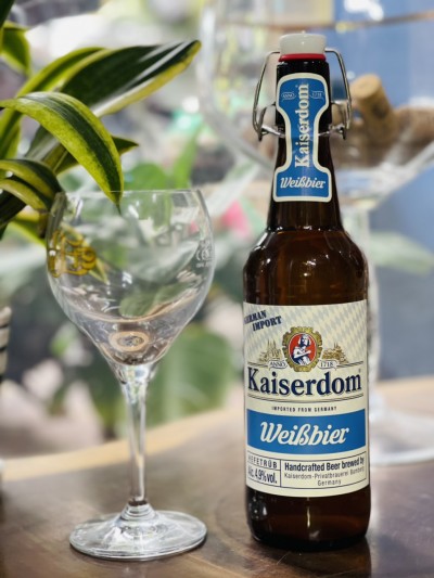 Bia Kaiserdom Weissbier 4.9%-Chai 500ml 