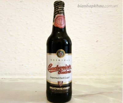 Bia Budweiser Budvar đen 4,7% - chai 330ml